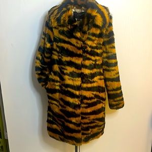 J. Crew Animal Print Faux Fur Size Small NWT